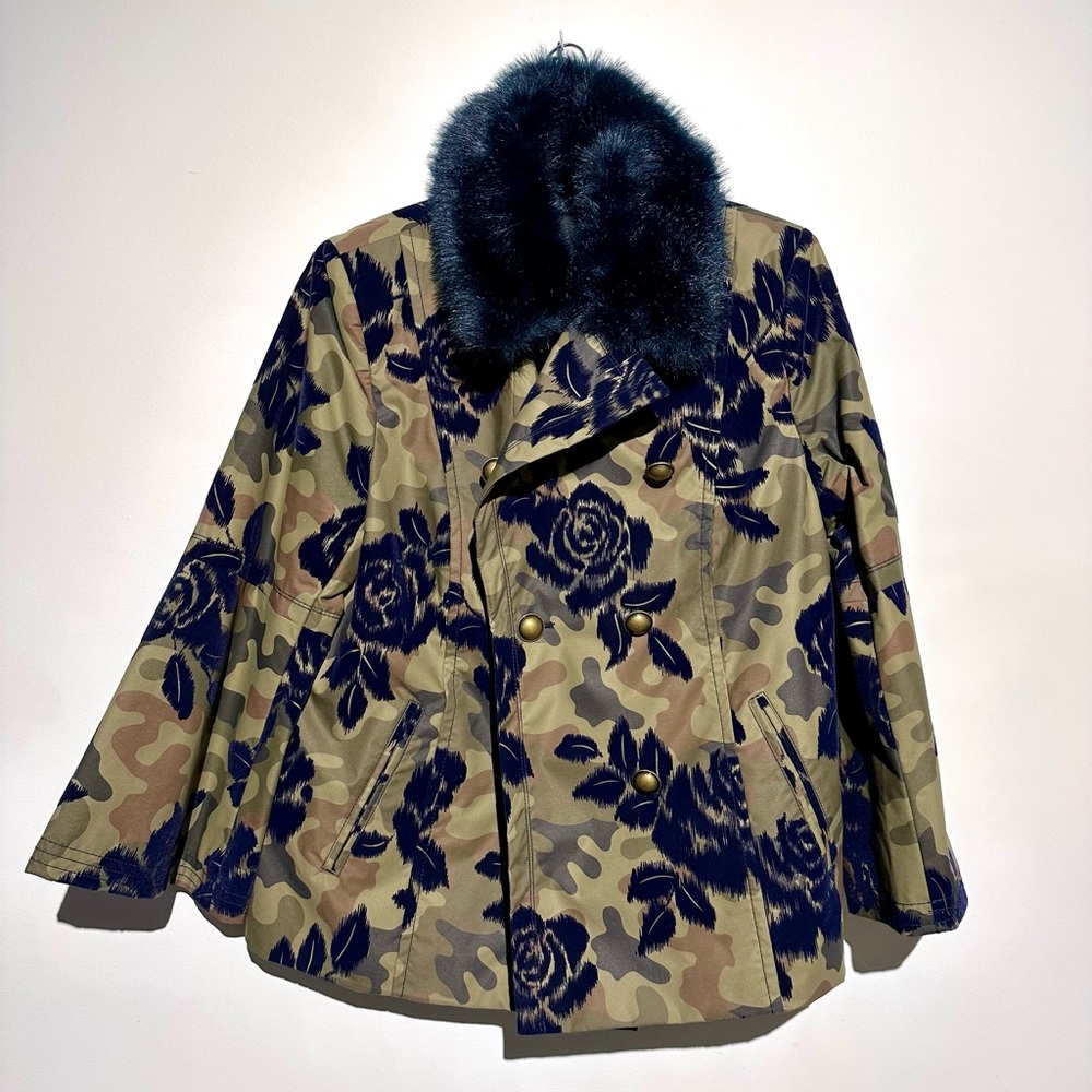 Banana Republic Peacoat w/ removable fur collar - LARGE
